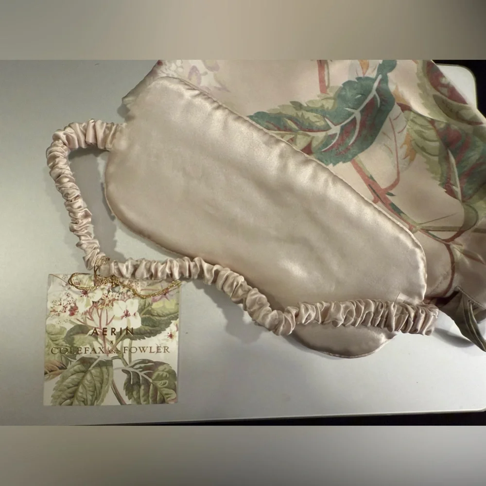NWT AERIN X Colefax and Fowler ELOISE Silk Sleep Mask And Silk Drawstring Bag - Picture 9 of 13